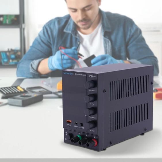 Alimentation de laboratoire CC - DPS305U - 0-30 V - 150 W - Réglable, régulée - Noir