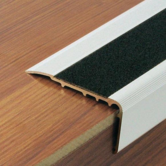 Nez de marche EVOLUTIFS 2CBISA 3 m DINAC 2687000