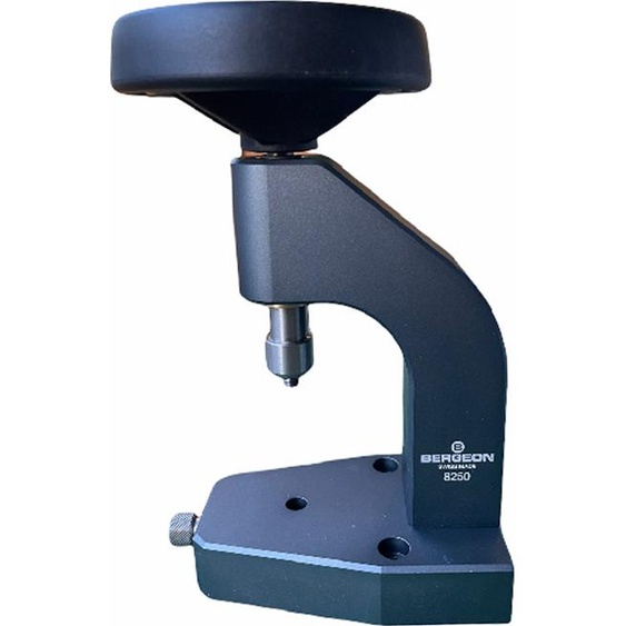 Bergeon 8250 Coffrets de montres plus proches et presses à cristaux