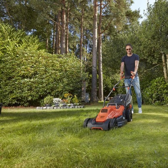 Black & Decker Elektro-Rasenm.,1600W,38cm,Fahrrad-Griff