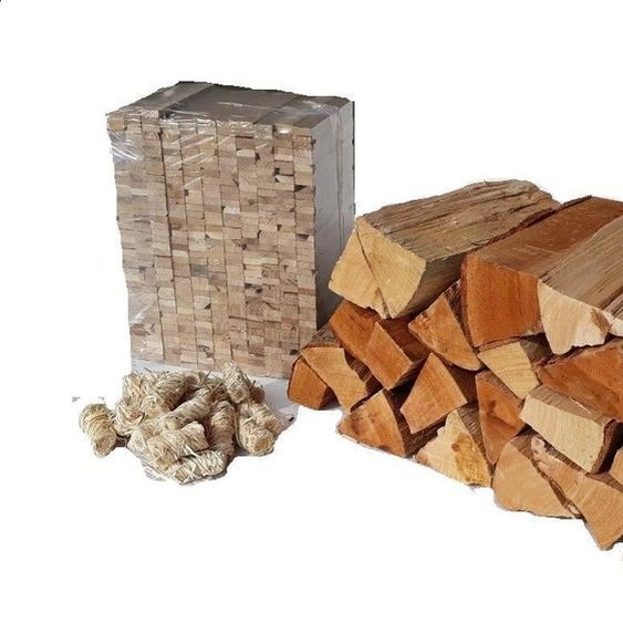 Bois de chauffage : hêtre, 25 cm, avec 8 kg de bois dallumage et 30 morceaux de copeaux de bois