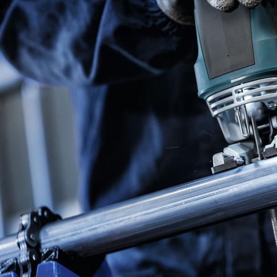 Bosch 25 lames de Scie sauteuse de PRO Tubes et profilés métalliques T321BF (pour tubes et profilés de métal, tôle dacier, longueur 132 mm, accessoires professionnels)