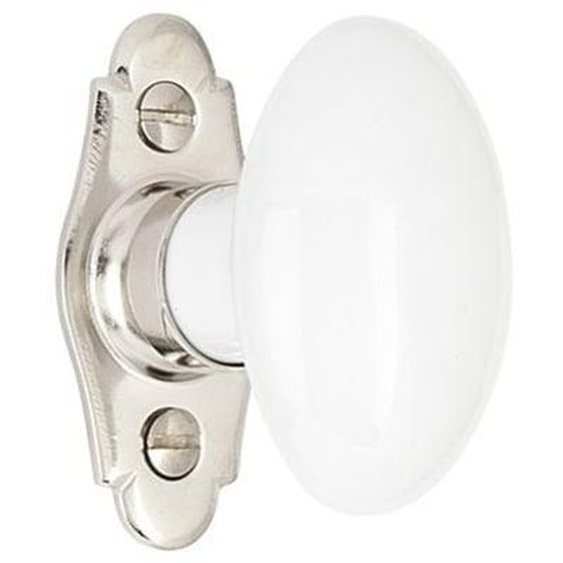 Bouton de porte ovale sur platine classique nickel