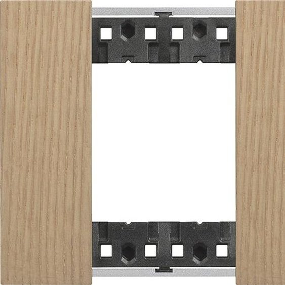 Cadre 2 x 2 module en bois BTicino Living Now KA4802M2L_ Noyer