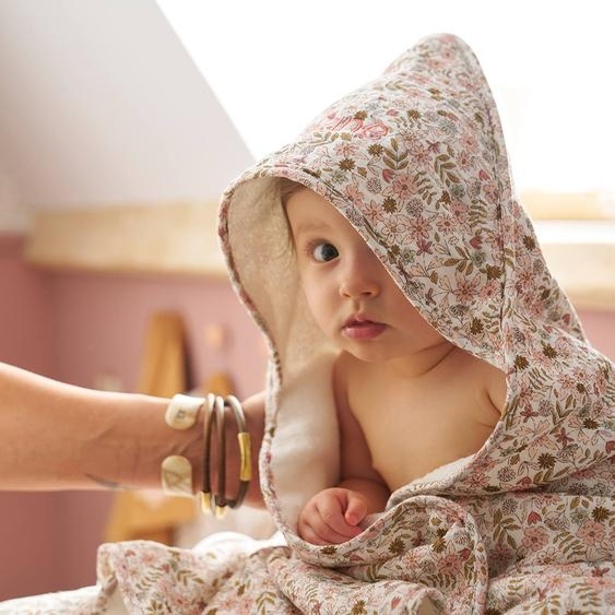 Cape de bain gaze de coton personnalisable + gant de toilette FLORA blanc imprimé