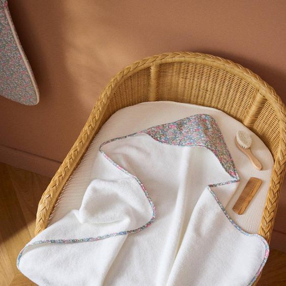 Cape De Bain Tissu Liberty - Clare Rich Liberty Besty Berry