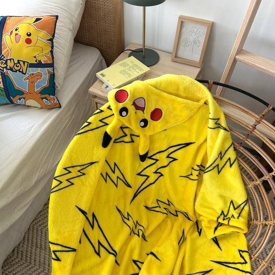 Cape Plaid Imprimée 100% Polyester, Pokémon Éclair Jaune