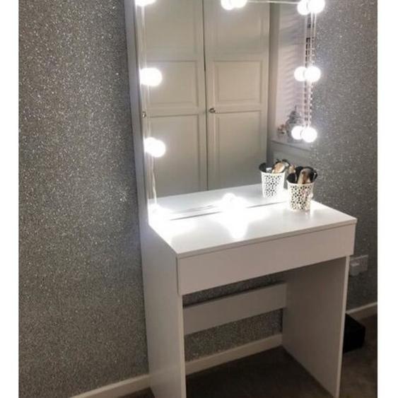 Coiffeuse avec led et tabouret