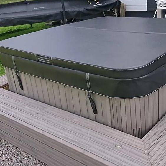Isolierende Whirlpool-Abdeckung für den Außenbereich – optimaler Wärmeschutz