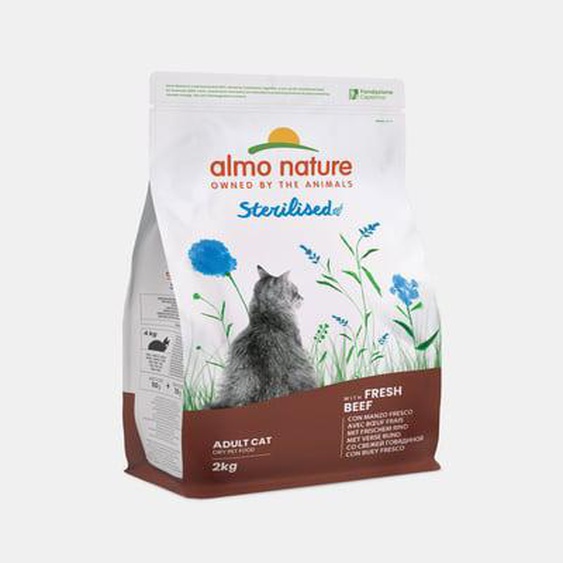 Croquettes pour chat stérilisé - boeuf - 2 kg