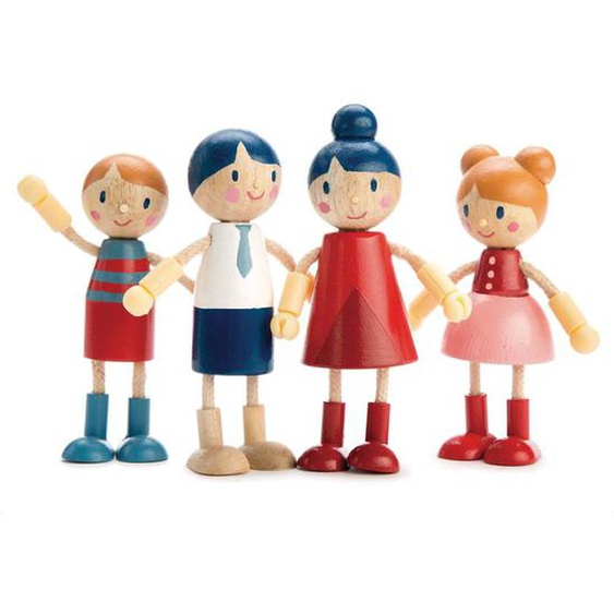 Famille De Poupées Beige