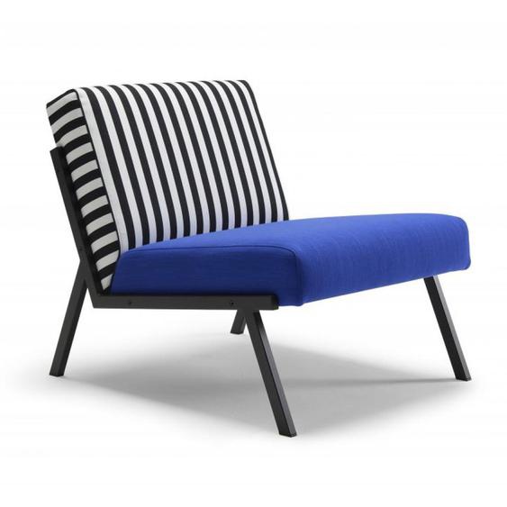 INNOVATION LIVING  Chaise design VIKKO SPECIAL BLUE pieds métal noir Tissu Elegance Ultramarine
