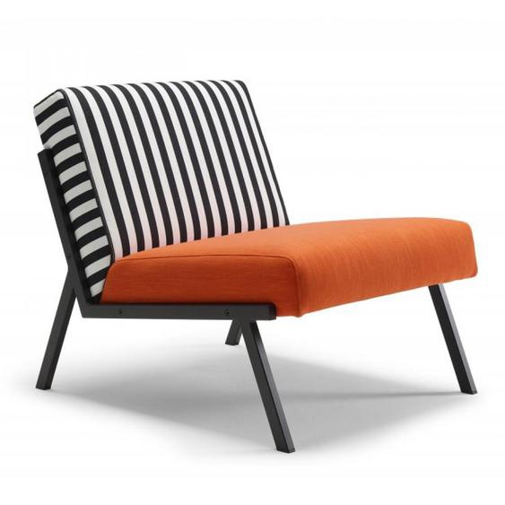 INNOVATION LIVING  Chaise design VIKKO SPECIAL ORANGE pieds métal noir Tissu Elegance Orange