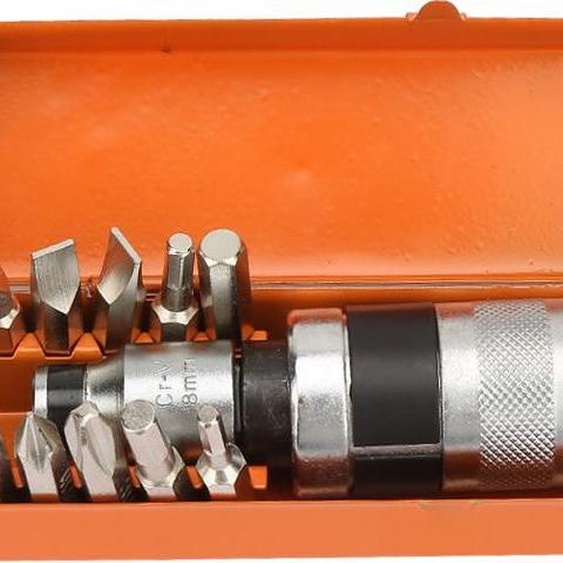 Jeu populaire de 13 embouts pour clé à chocs, destiné aux réparations automobiles, pour retirer les écrous et les vis rouillées.