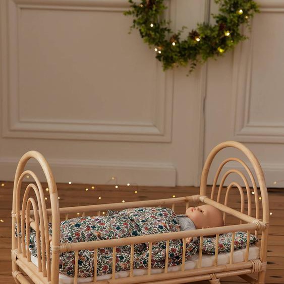 Lit pour poupon en rotin beige