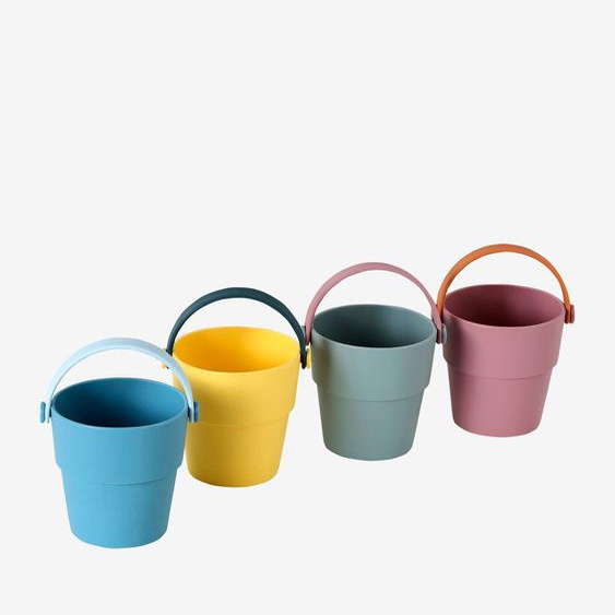 Lot de 4 seaux de bain colorés en silicone multicolore