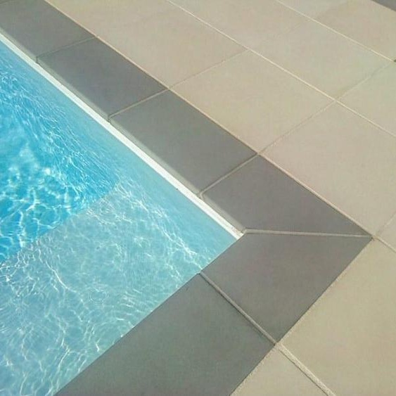 Margelle piscine MISTRAL : bassin de 7.00 x 3.50 m