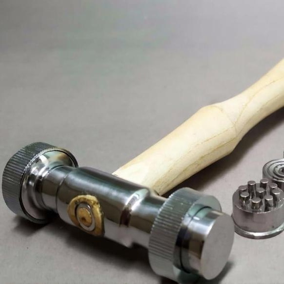 Marteau texturateur, avec 12 surfaces interchangeables, manche en bois, pour le travail des métaux