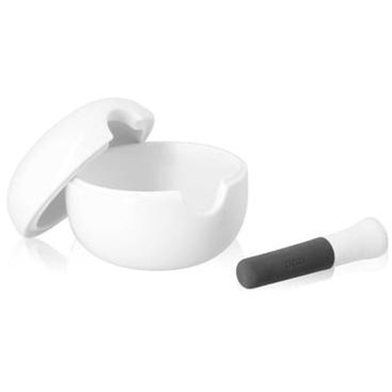 Mortier et pilon en porcelaine blanche