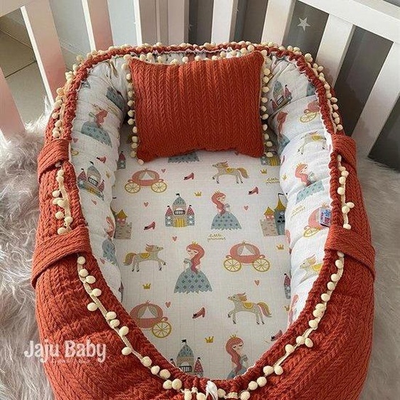 Nid pour bébé Jaju avec oreiller, 70 x 40 cm, orange foncé