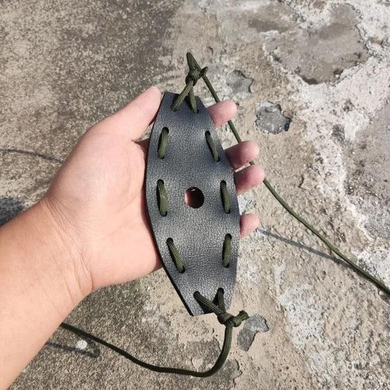 NONE Fouet rétro extérieur en pierre de roche, câble en pierre coulé, mouche à main, ornements décoratifs, temps anciens, original