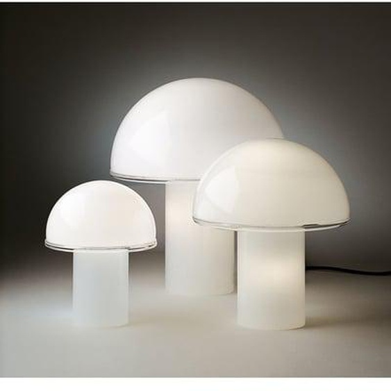 Petite lampe de table Onfale Ø20 cm en verre blanc