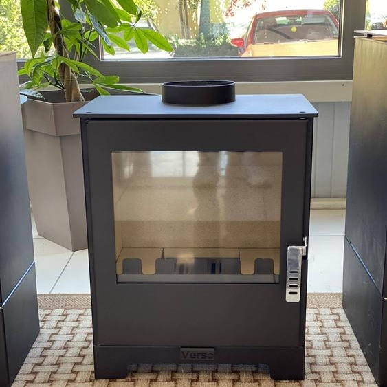 Poêle à bois Verso 3L – 7,5 kW à haut rendement – Classe énergétique A+