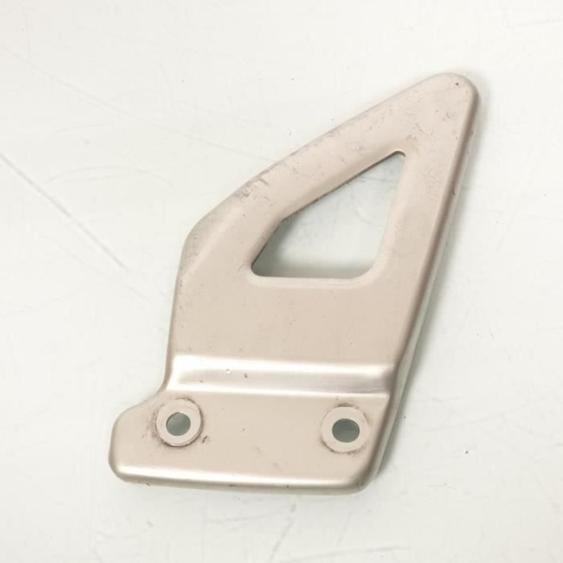Protection marche pied droit origine pour Suzuki 600 GSXR 1997 à 2000 43571-33E