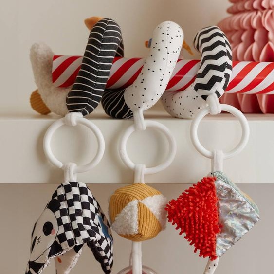 Spirale dactivités en tissu ÉVEIL & SENSORIEL multicolore