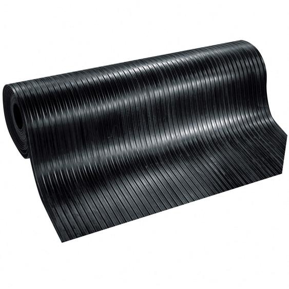 Tapis caoutchouc cannelé en rouleau 10 x 1,2 m