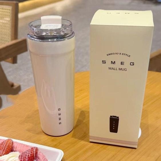 Tasse isotherme, 550 ml, 1 pièce. Bouilloire, tasse neuve.