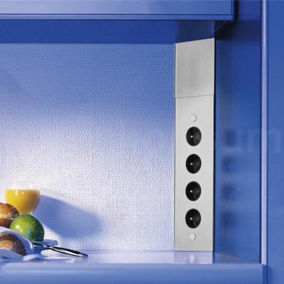 Thebo Prise dangle 17586F acier inoxydable quadruple verticale norme française