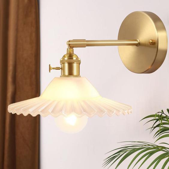 TOKIUS Applique Murale Vintage avec Abat-jour Verre Blanc Applique en Laiton Réglable 180 degrés Lampe Moderne pour Chevet Chambre