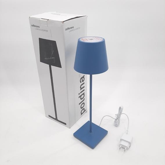 Lampe LED Poldina Pro Bleu Avio rechargeable IP65 usage extérieur, dimmable avec autonomie jusquà 12 heures